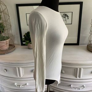 ❤️APRES❤️Size Medium❤️Cream Long Sleeve Bodysuit